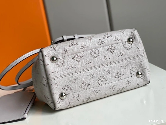 PM VUITTON HINA LOUIS 0716